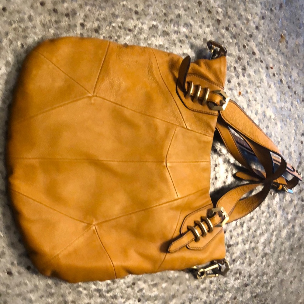 Heavy Duty Or YANY tan leather purse. New without tags.